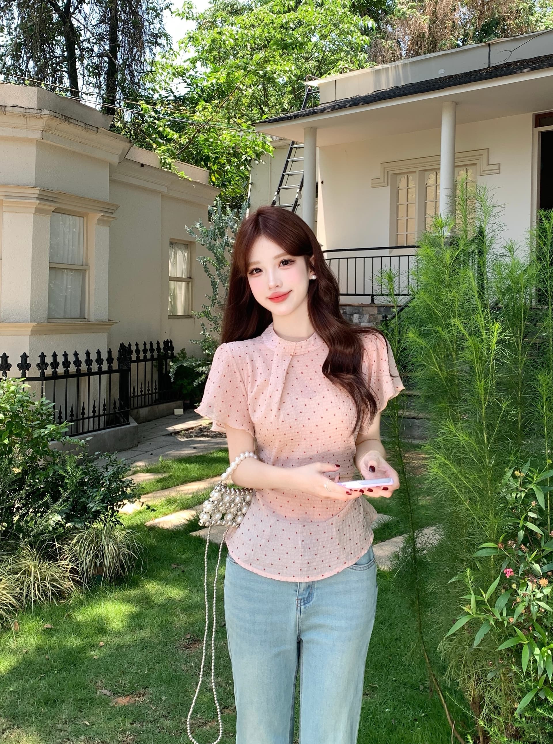 실사 빅 사이즈 여성 의류 지방 mm 달콤함 도트 무늬 반팔 2026 여름 디자인 센스 허리 수축 슬림해 보이는 Chic 셔츠 상세 이미지 10