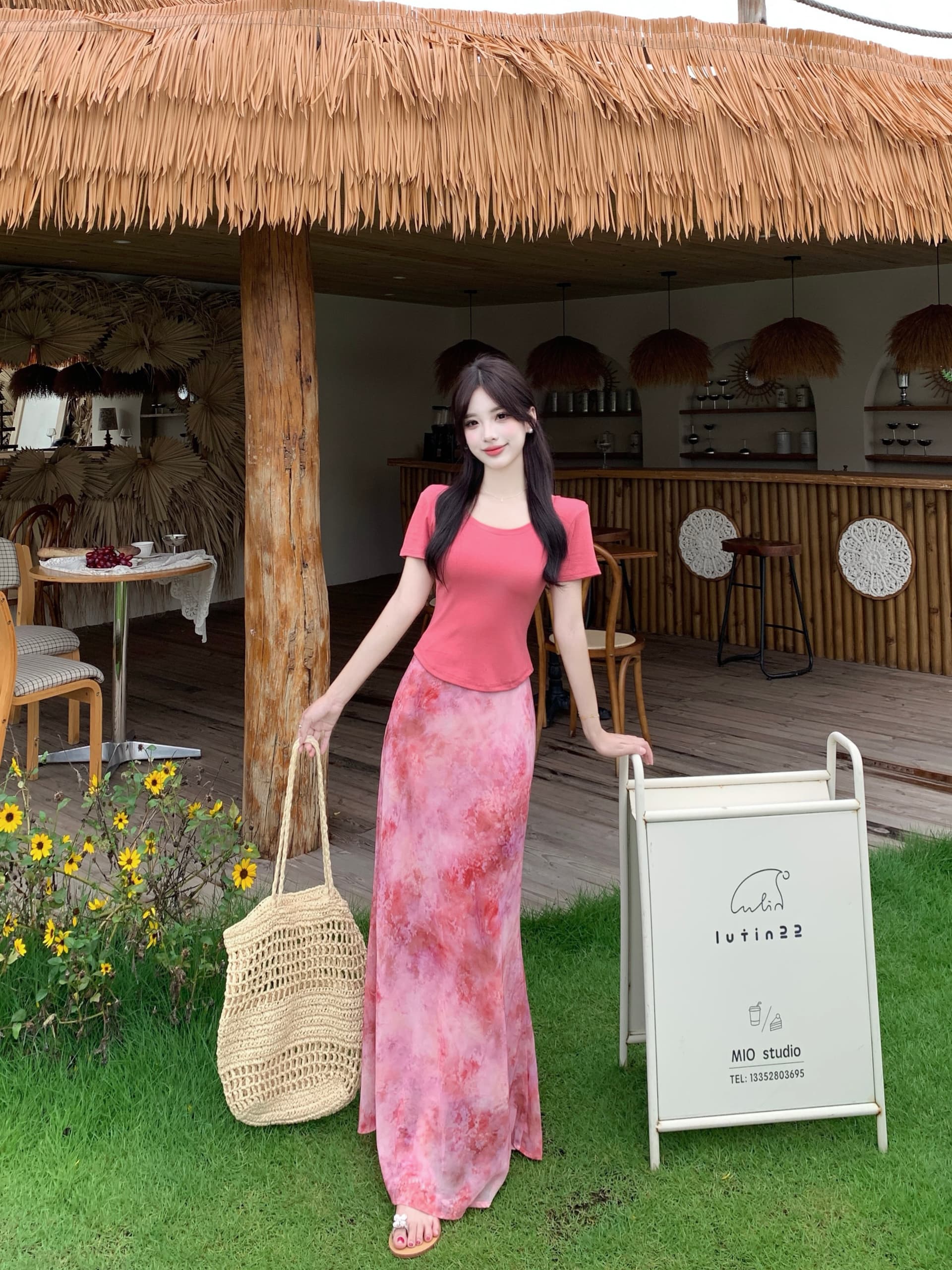 실사 빅 사이즈 여성 의류 지방 mm 부드러운 바람 u 칼라 디스플레이 화이트 긍정적 인 어깨 반팔 꽃무늬 인어 꼬리 타이트 스커트 롱 스커트 세트 이미지 3