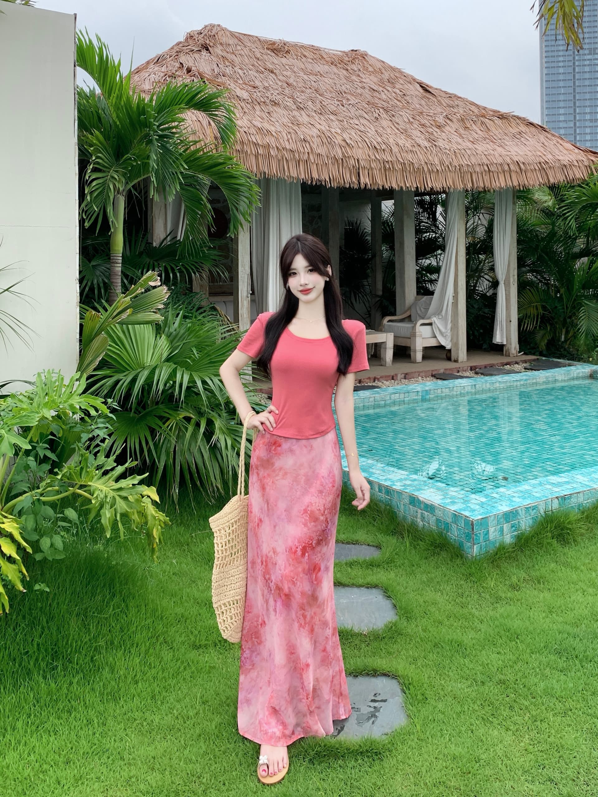 실사 빅 사이즈 여성 의류 지방 mm 부드러운 바람 u 칼라 디스플레이 화이트 긍정적 인 어깨 반팔 꽃무늬 인어 꼬리 타이트 스커트 롱 스커트 세트 상세 이미지 9