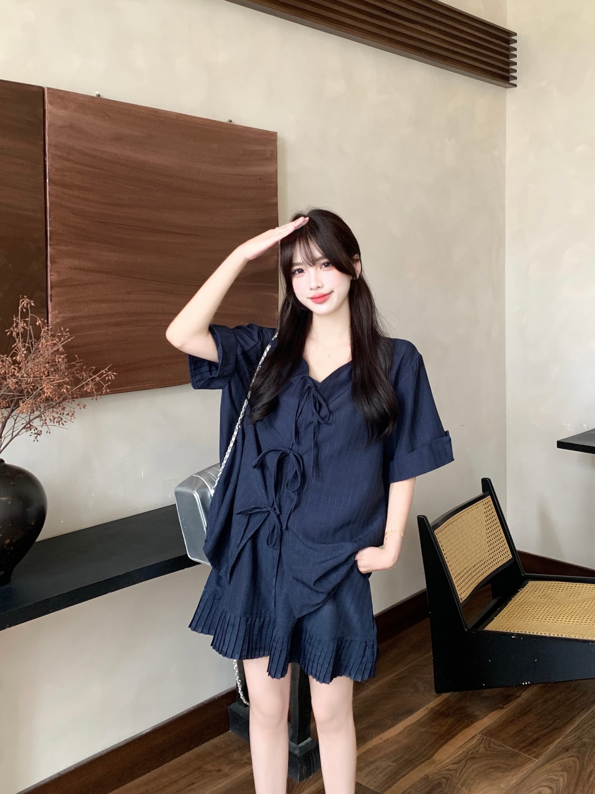 실사 빅 사이즈 여성 의류 지방 mm 한국 스타일 V넥 스트랩 셔츠 반 스커트 루즈핏 프랑스식 느긋한 세트 상세 이미지 12