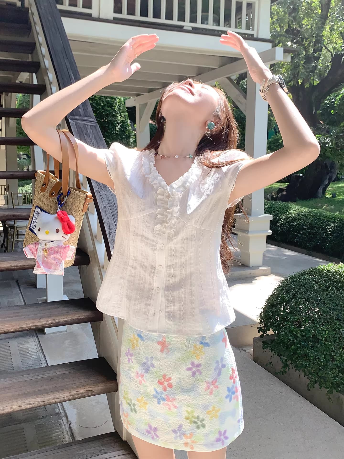 한 번 작은 짭짤한 한 부서 자이언트 잘 생긴 프릴 화이트 V넥 반팔 여성 셔츠 여름 새로운 허리 수축 셔츠 맨위 상세 이미지 1