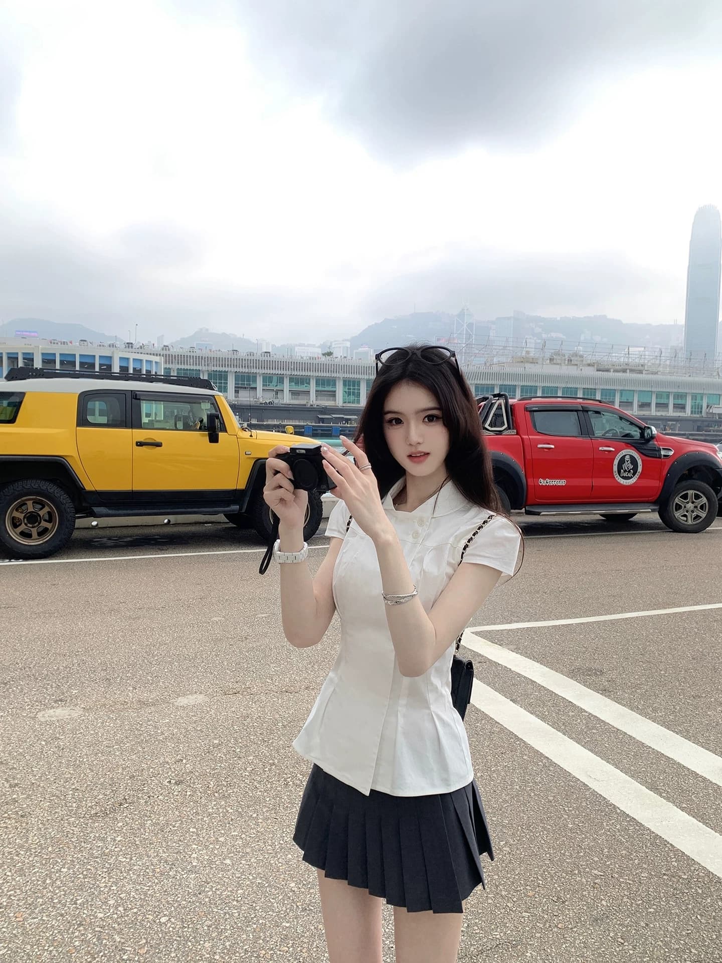 famouswang 여름 새로운 연령 감소 miu 부서 꿈 링 슬림해 보이는 허리 수축 학원 반팔 셔츠 맨위 상세 이미지 2
