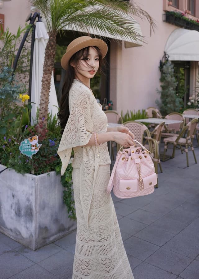 프랑스식 빛 럭셔리 바람 홀로우 아웃 숄 인사이드 가져 가라. V넥 맨위 여성 봄 새로운 슬림해 보이는 반신 롱 스커트 니트 세트 상세 이미지 3
