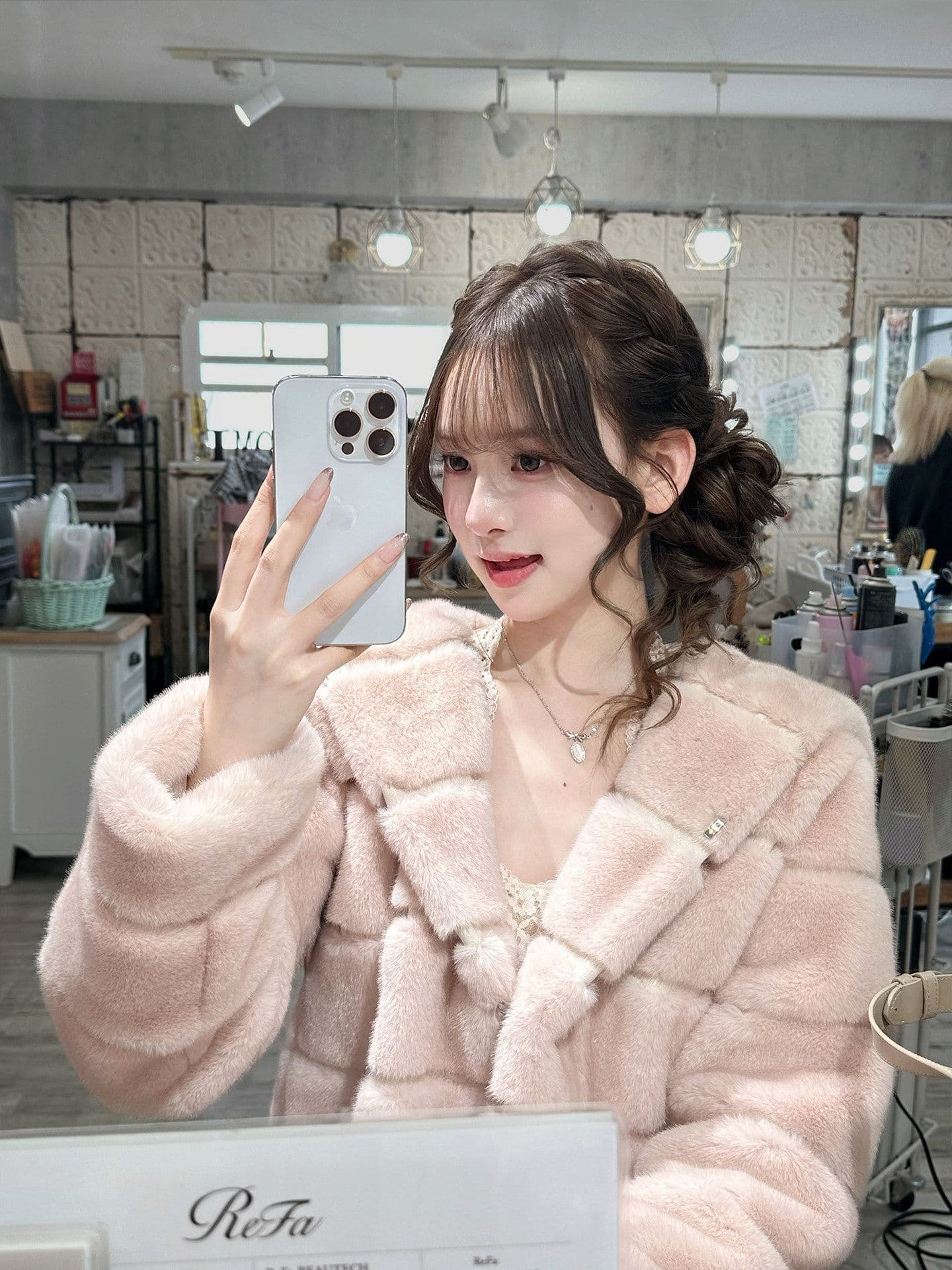 2026 새로운 가슴 패드 레이스 행침 목 캐미솔 만나는 아름다움 뒤로 브래지어 하나 백리스 인사이드 가져 가라. 작은 맨위 상세 이미지 31