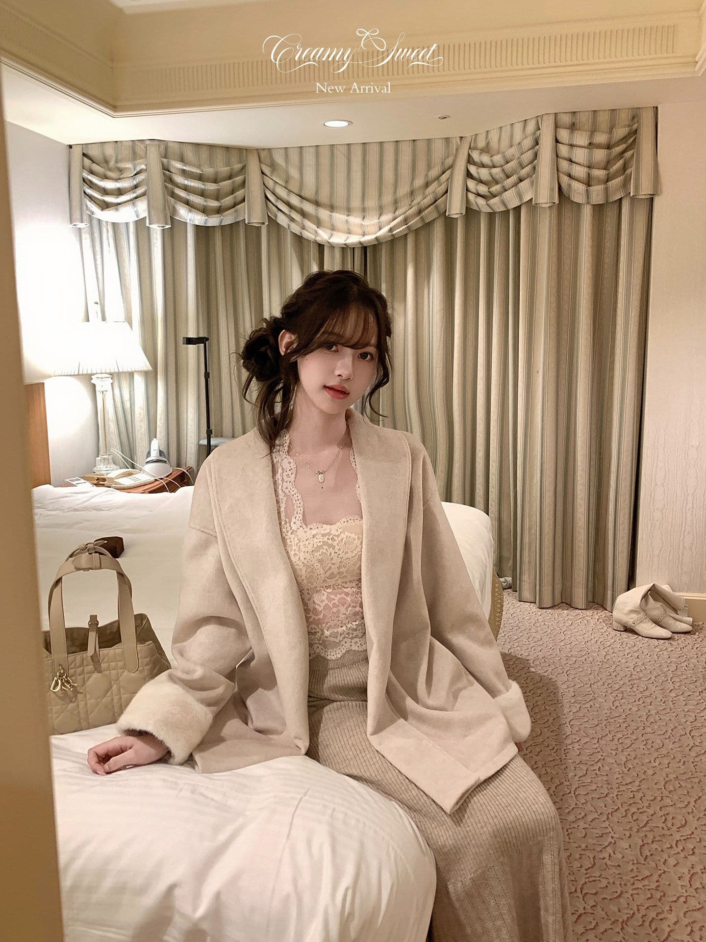 2026 새로운 가슴 패드 레이스 행침 목 캐미솔 만나는 아름다움 뒤로 브래지어 하나 백리스 인사이드 가져 가라. 작은 맨위 상세 이미지 41