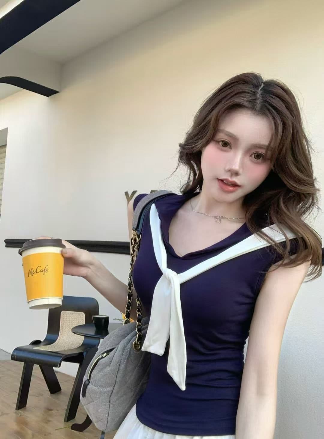 2026 새로운 가슴 패드 배색 해군 칼라 페이크 레이어드 조끼 여성 봄 여름 외출용 꼬집기 허리 몸매 가꾸기 민소매 맨위 상세 이미지 25