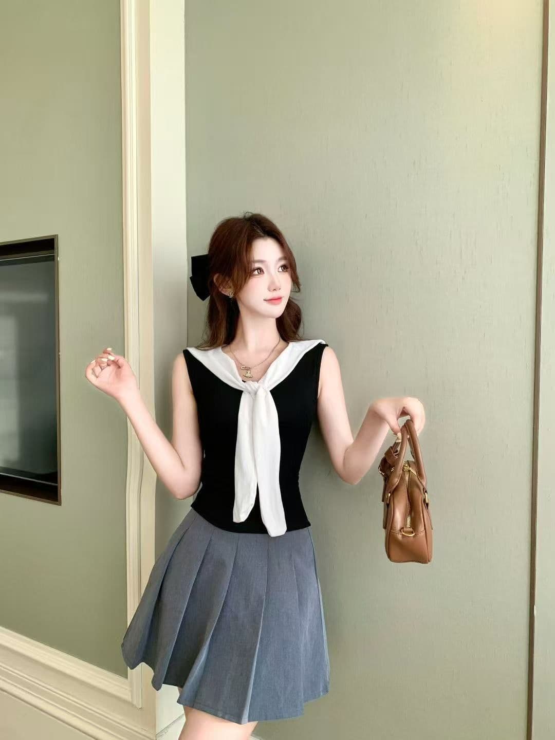 2026 새로운 봄 가슴 패드 배색 레이스업 V넥 민소매 조끼 여성 여름 인사이드 가져 가라. 외출용 허리 수축 슬림해 보이는 맨위 상세 이미지 30