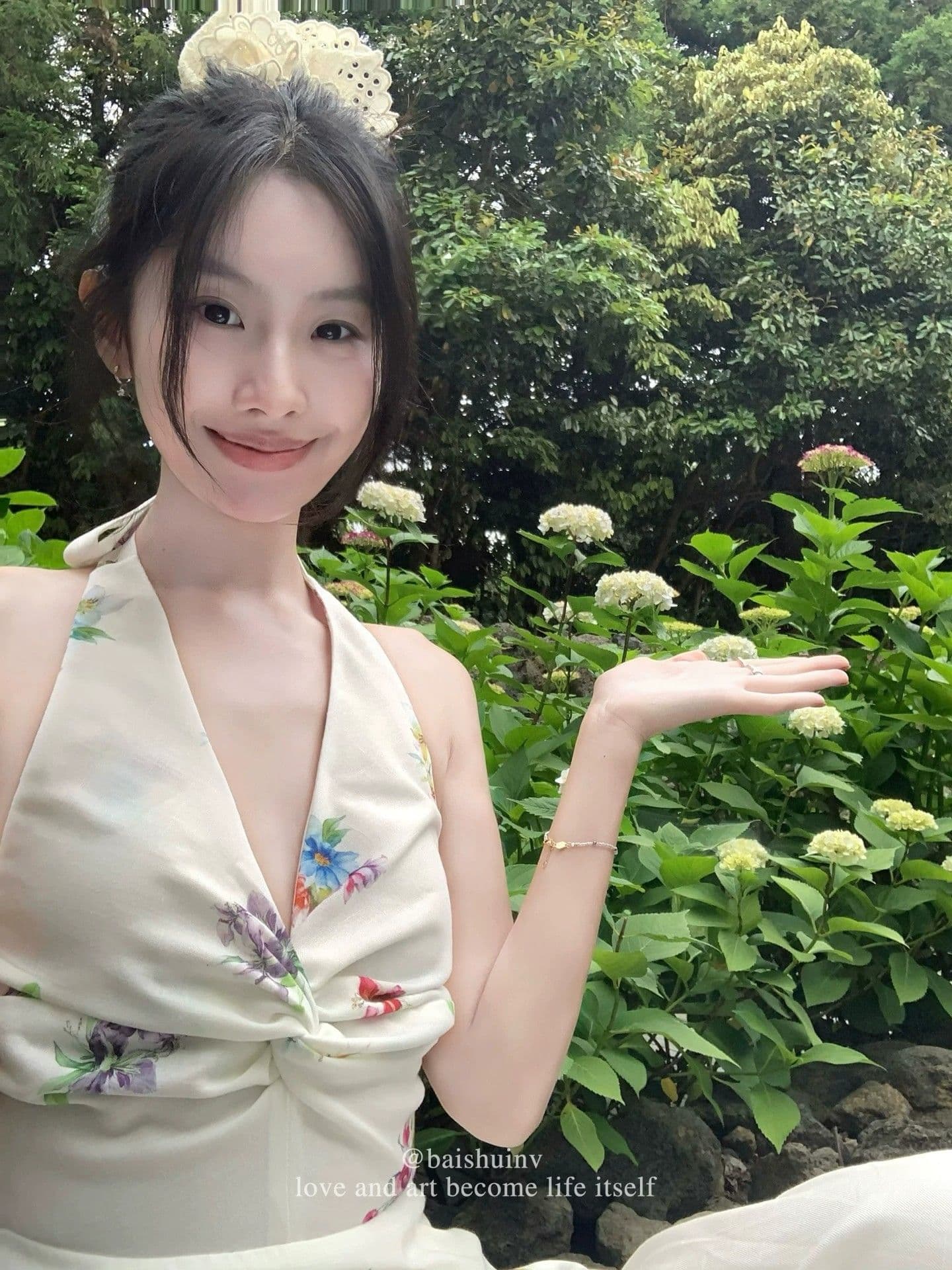 행침 목 백리스 시폰 셔츠 여성 2026 새로운 여름 부드러운 품격 휴가 바람 몸매 가꾸기 Chic 맨위 상세 이미지 10