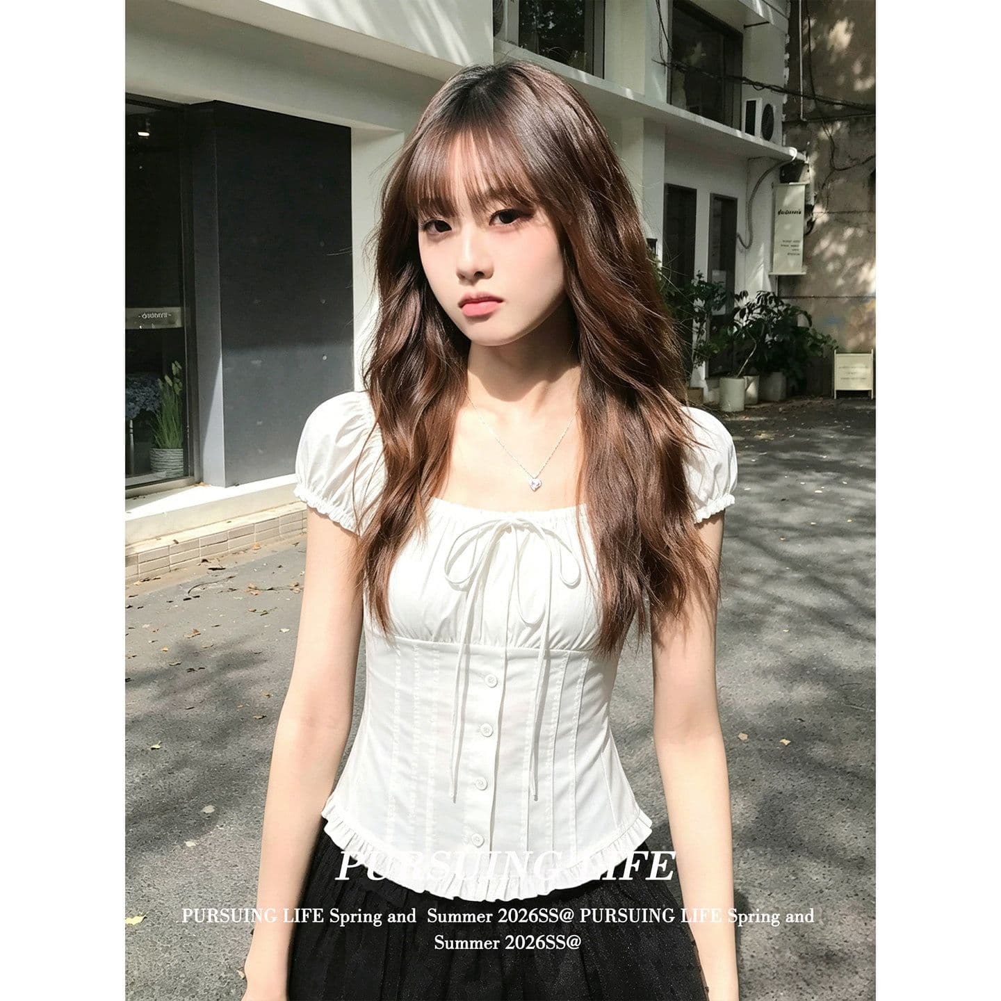달콤함 화이트 홀로우 아웃 광장 칼라 반팔 여성 셔츠 여름 스트랩 거품 소매 셔츠 작은 셔츠 몸매 가꾸기 슬림해 보이는 맨위 상세 이미지 2