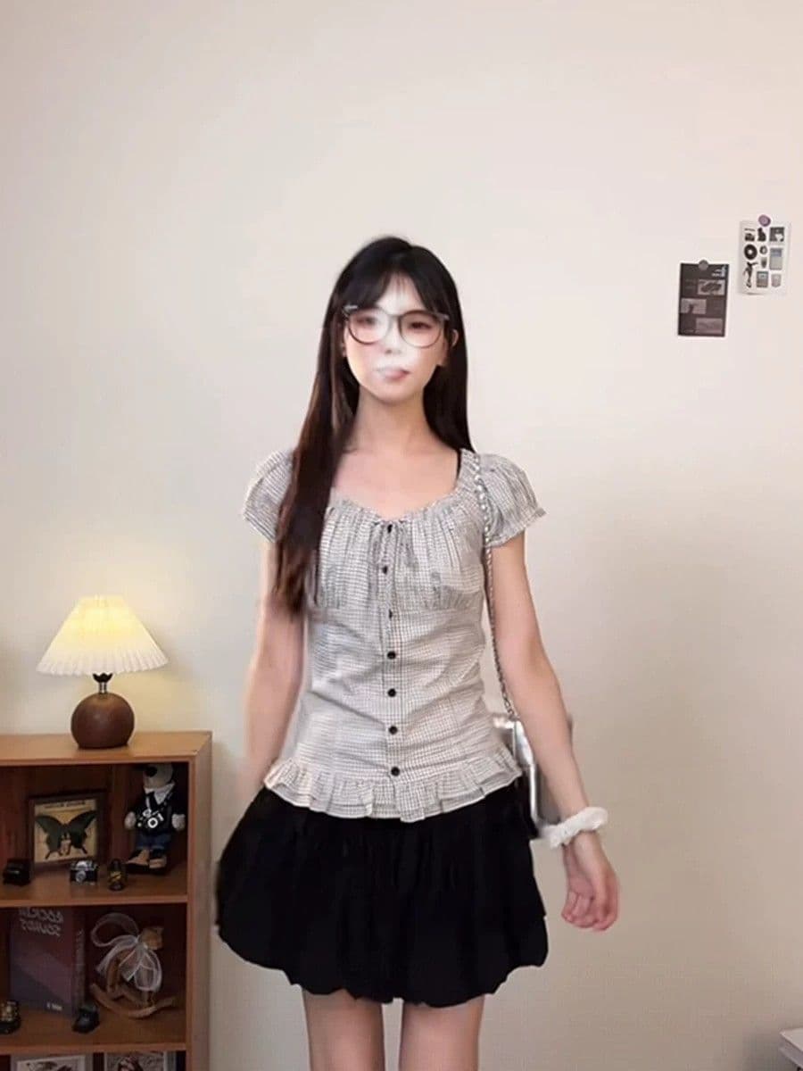 일본식 달콤함 체크무늬 광장 칼라 작은 셔츠 여성 여름 티셔츠 몸매 가꾸기 슬림해 보이는 작은 키 오프숄더 쇼트 스타일 순면 맨위 상세 이미지 4