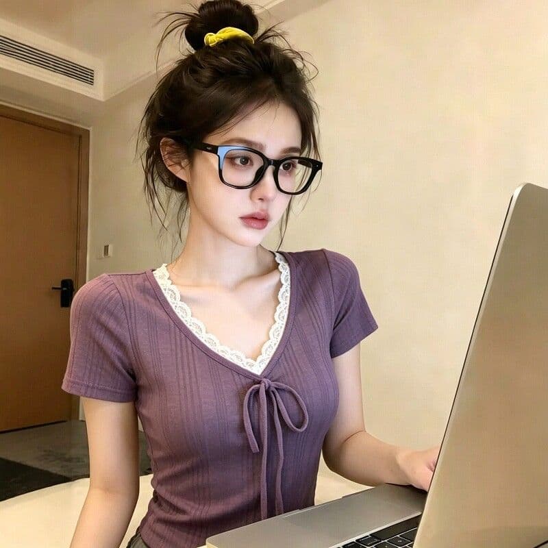 송 긍정적 인 En 보라색 V넥 레이스 스트랩 반팔 티셔츠 여성 여름 한 부서 몸매 가꾸기 슬림해 보이는 긍정적 인 어깨 다용도 작은 맨위 상세 이미지 5