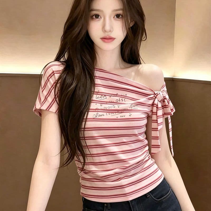 2026 새로운 여름 다용도 스트라이프 알파벳 프린트 둘 착용 비스듬한 어깨 티셔츠 루즈핏 탈착식 레이스업 반팔 여성 이미지 5