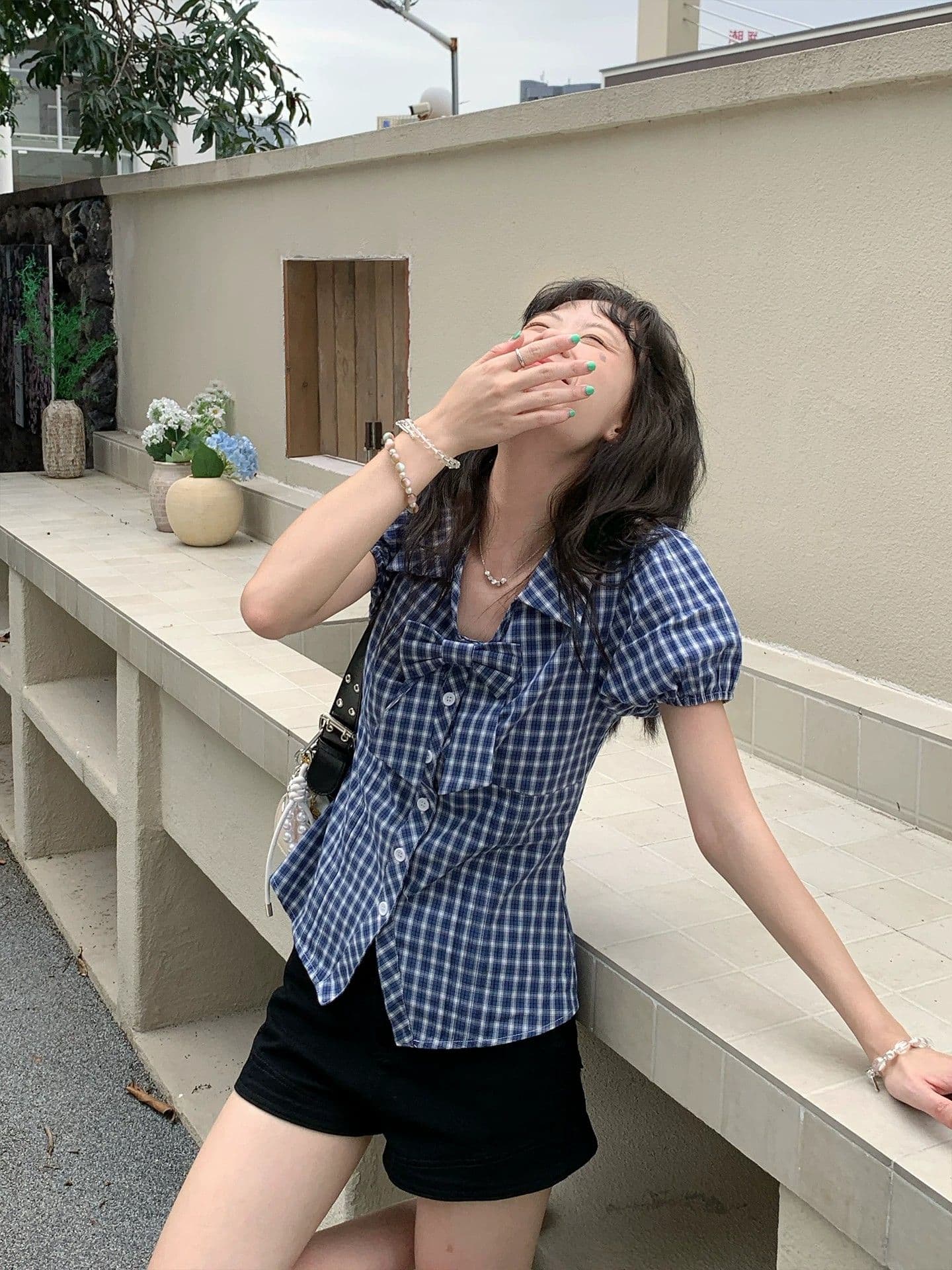 fan 한 부서 레트로 체크무늬 나비 매듭 거품 소매 반팔 여성 셔츠 여름 새로운 허리 수축 슬림해 보이는 맨위 상세 이미지 9