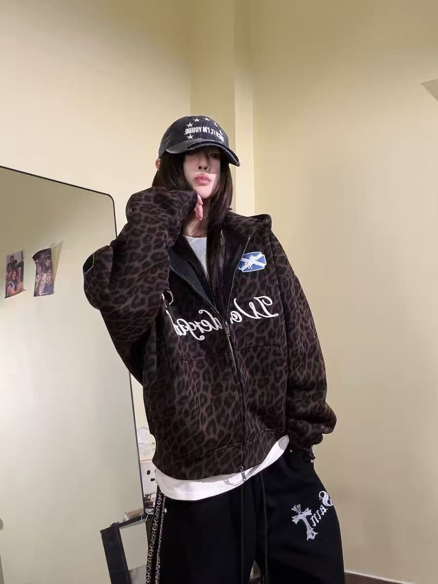 2026 새로운 무거운 자수 가을 겨울 아메리칸 레오파드 무늬 패치 자수 후드 티 스웨터 카디건 코트 남녀 상세 이미지 4