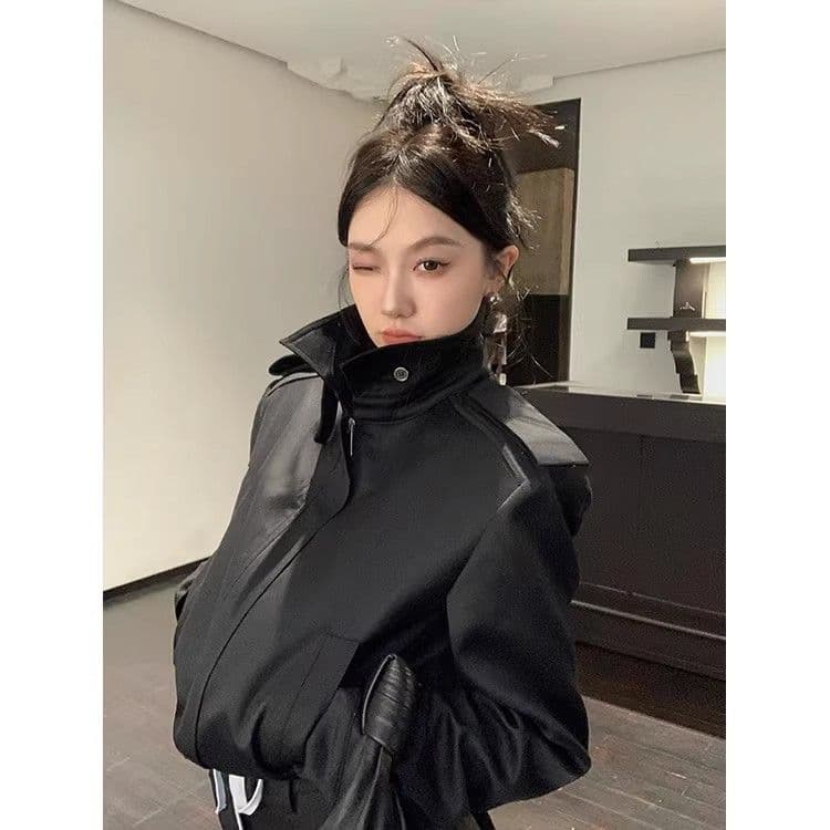 검정색 스탠드 칼라 넓은 어깨 여성 코트 가을 새로운 개성 단색 레트로 쇼트 스타일 캐주얼 다용도 재킷 맨위 트렌디 상세 이미지 2