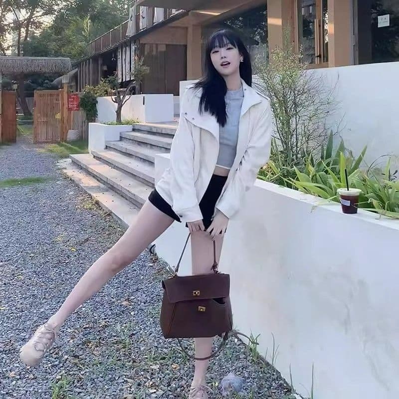 베이지 색 스탠드 칼라 긴팔 스웨이드 재킷 여성 의류 가을 고급 센스 루즈핏 품격 캐주얼 재킷 지퍼 맨위 이미지 4