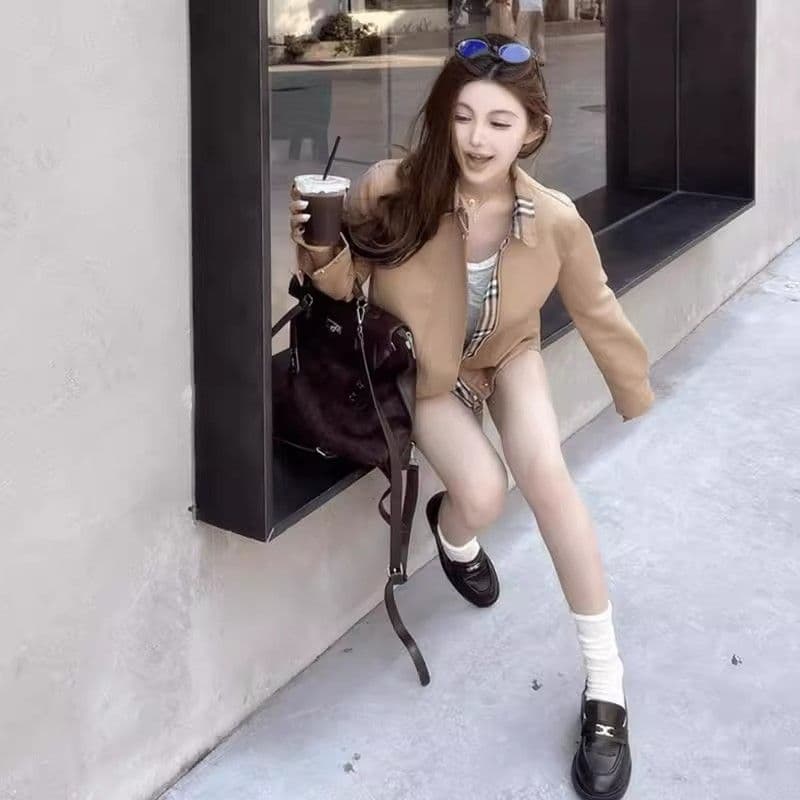 2026 봄 가을 새로운 도쿄 일몰 카키 색 체크무늬 바람막이 재킷 재킷 여성 짧은 프랑스식 품격 맨위 이미지 3