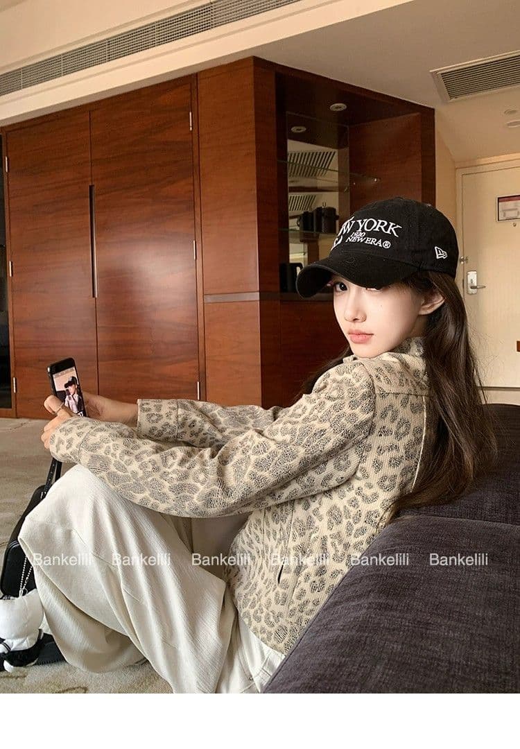 2026 새로운 레오파드 무늬 제한적 작은 대중 마 오래된 세트 염색 레오파드 무늬 프린트 스탠드 칼라 여성 코트 가을 상세 이미지 19