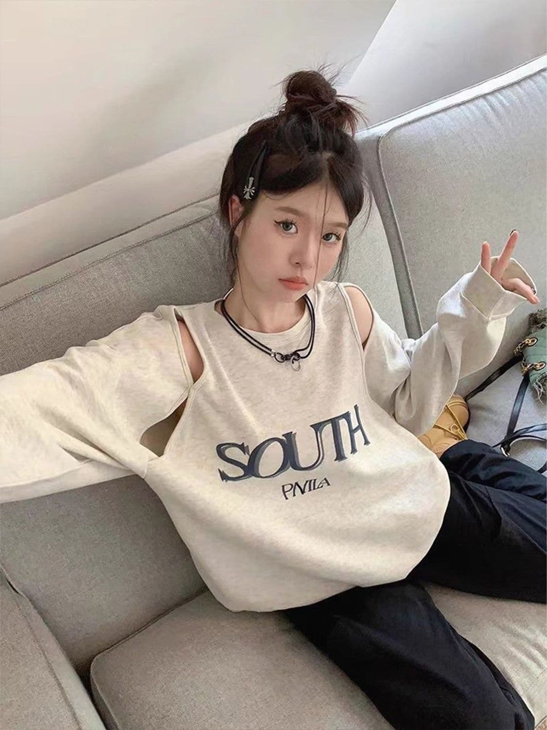 2026 새로운 무거운 아메리칸 느긋한 바람 오프숄더 프린트 긴팔 티셔츠 여성 가을 조수 브랜드 루즈핏 이미지 3