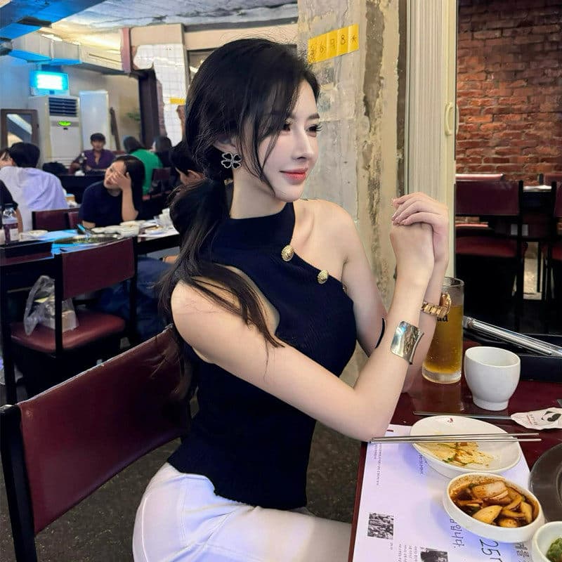 한국 유럽 니켈 작은 대중 디자인 센스 골드 버클 비스듬한 어깨 행침 목 니트 조끼 여성 절단 어깨 빛 요리 한 품격 쇄골 맨위 상세 이미지 2