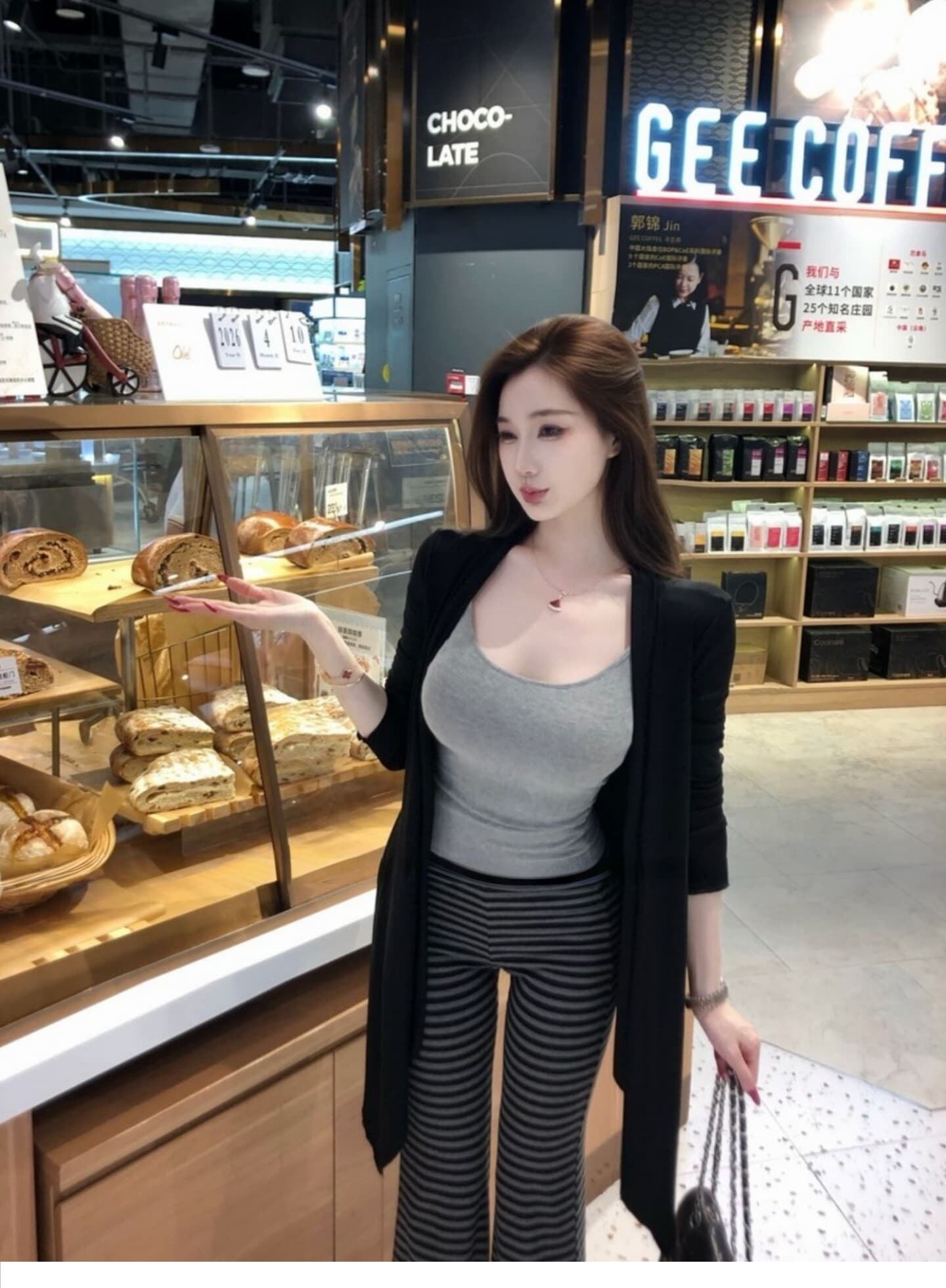 여름 섹시함 순수한 욕망 캐주얼 루즈핏 자외선 차단 오픈 가디건 슬립 맨위 캐주얼 바지 3종 세트 세트 여성 트렌디 이미지 3