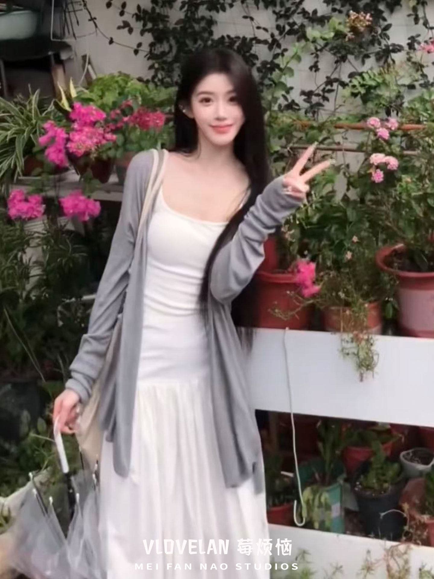 한 부서 이른 가을 착용 가져 가라. 아름다운 세트 작은 키 회색 중간 길이 오픈 가디건 화이트 슬립 롱 스커트 3종 세트 이미지 4