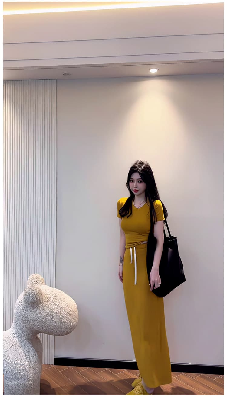 몸매 가꾸기 라운드 넥 반팔 맨위 레이스업 반신 스커트 두 조각 여성 세트 여름 새로운 디스플레이 몸 단색 캐주얼 세트 이미지 4