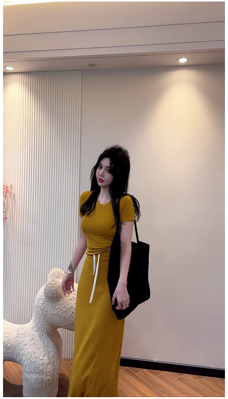 몸매 가꾸기 라운드 넥 반팔 맨위 레이스업 반신 스커트 두 조각 여성 세트 여름 새로운 디스플레이 몸 단색 캐주얼 세트 상세 이미지 1