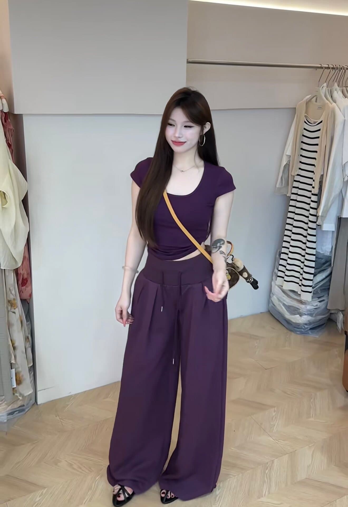 26 년 여름 새로운 익스트림 제인 바람 u 종류 반팔 보라색 도루 센스 하이웨이스트 캐주얼 바닥 청소 와이드 레그 팬츠 세트 여성 트렌디 상세 이미지 5