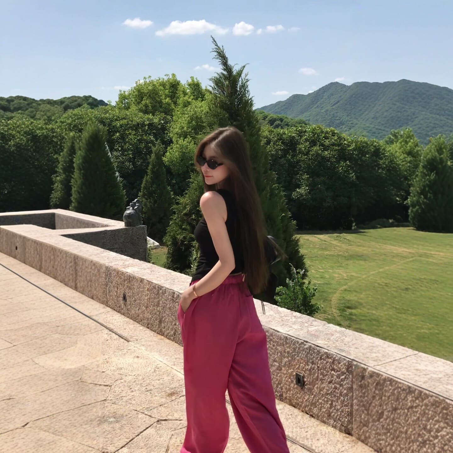 핫걸 슬림해 보이는 다용도 단추 조끼 맨위 여름 한 부서 전체 집합 ootd 착용 가져 가라. 넓은 다리 캐주얼 바지 세트 여성 상세 이미지 3