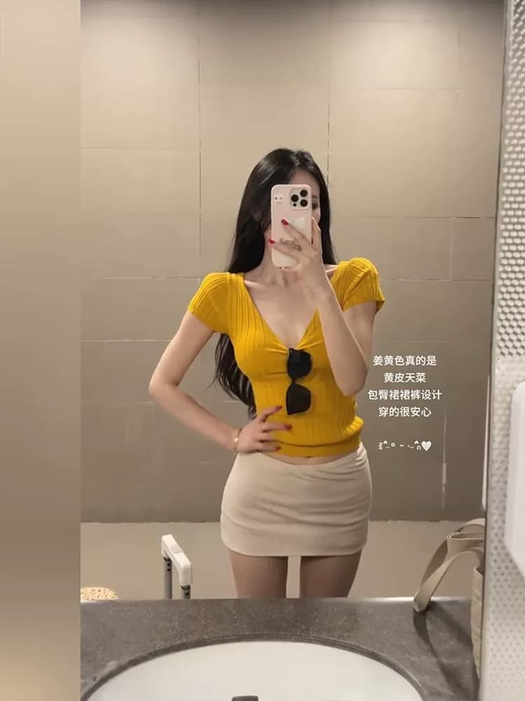 순수한 욕망 한 부서 황색 구덩이 기사 V넥 반팔 니트 티셔츠 여름 몸매 가꾸기 허리 수축 디스플레이 몸 타이트 스커트 치마 세트 상세 이미지 7