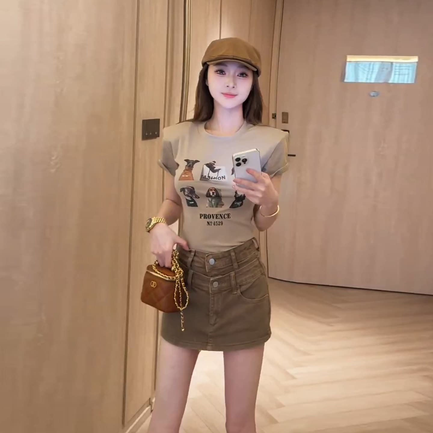 여름 아메리칸 레트로 만화 개 프린트 반팔 티셔츠 여성 디자인 센스 더블 허리 머리 데님 미니 스커트 투피스 세트 이미지 2