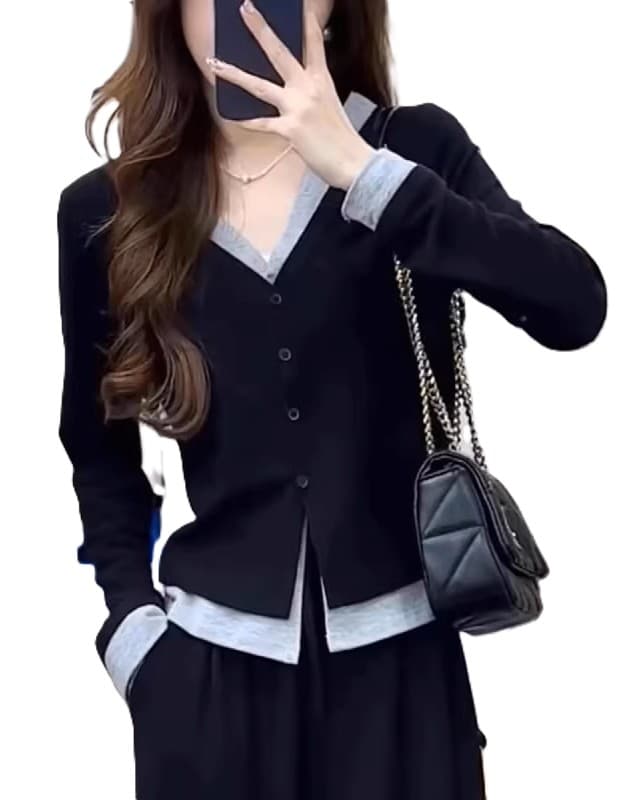 빅 사이즈 여성 의류 페이크 레이어드 티셔츠 싱글 줄 버튼 몸매 가꾸기 표지 고기 슬림해 보이는 조기 가을 2026 통통한 여동생 다용도 맨위 상세 이미지 3