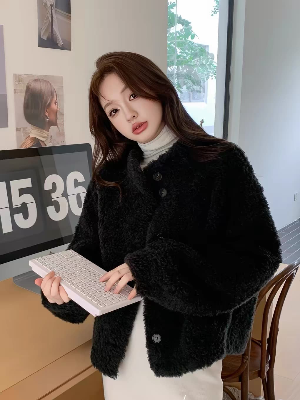 겨울 따뜻한 양 100 양모 무거운 양털 과립 세련된 스탠드 칼라 모피 짧은 외투 새로운 하나 여성 상세 이미지 2