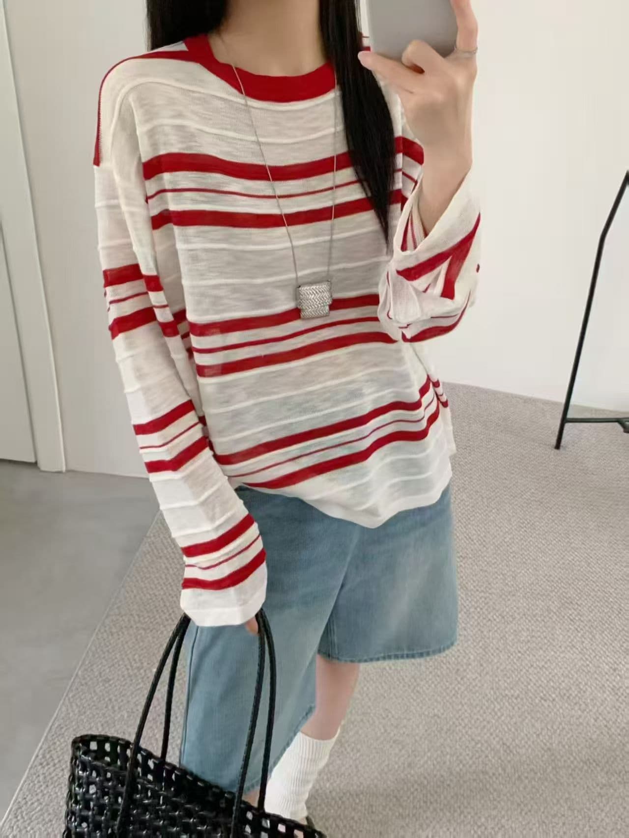 여름 배색 스트라이프 주간 실크 Tulle 자외선 차단 에어컨 블라우스 여성 외부 가져 가라. 작은 키 얼음 실크 긴팔 티셔츠 맨위 이미지 3