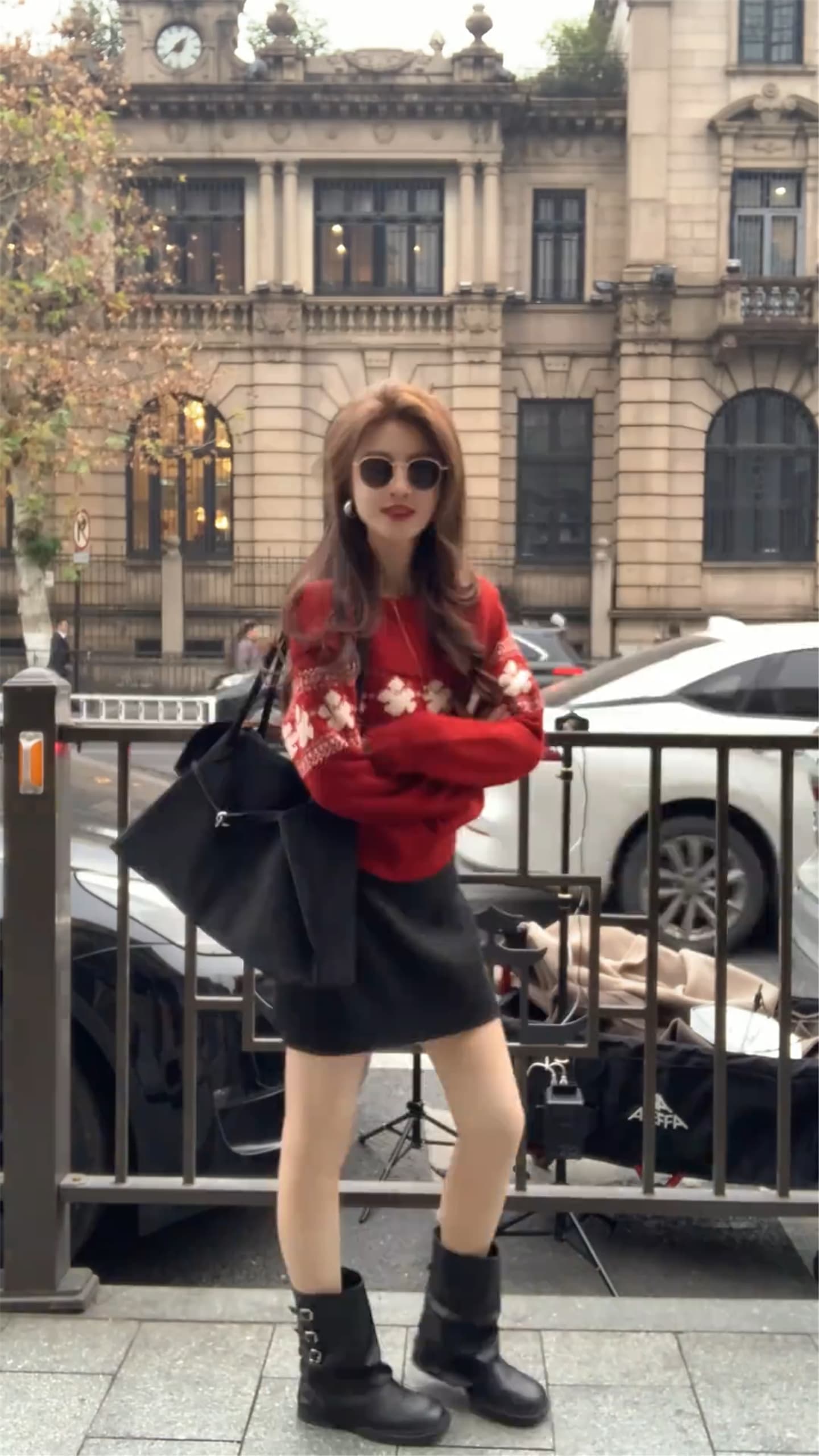 프랑스식 레트로 공정한 섬 자카드 부드러운 찹쌀 스웨터 여자 가을 겨울철 새로운 느긋한 고급 센스 쇼트 스타일 니트 스웨터 트렌디 상세 이미지 4