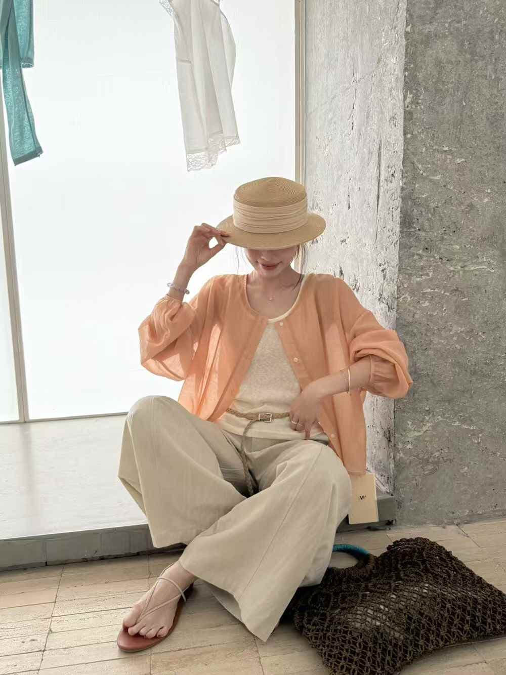 문예 캐주얼 품격 슬립 자외선 차단 오픈 가디건 두 조각 여성 세트 여름 다용도 라운드 넥 싱글 줄 버튼 에어컨 셔츠 세트 상세 이미지 8