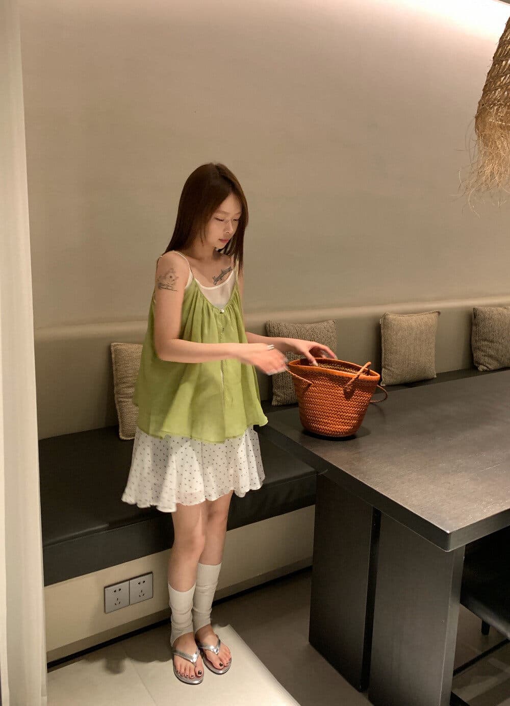2026 봄 새로운 한 부서 얇고 가벼운 통기성 사실 두 조각 캐미솔 외출용 스택 가져 가라. 민소매 쇼트 스타일 맨위 상세 이미지 12