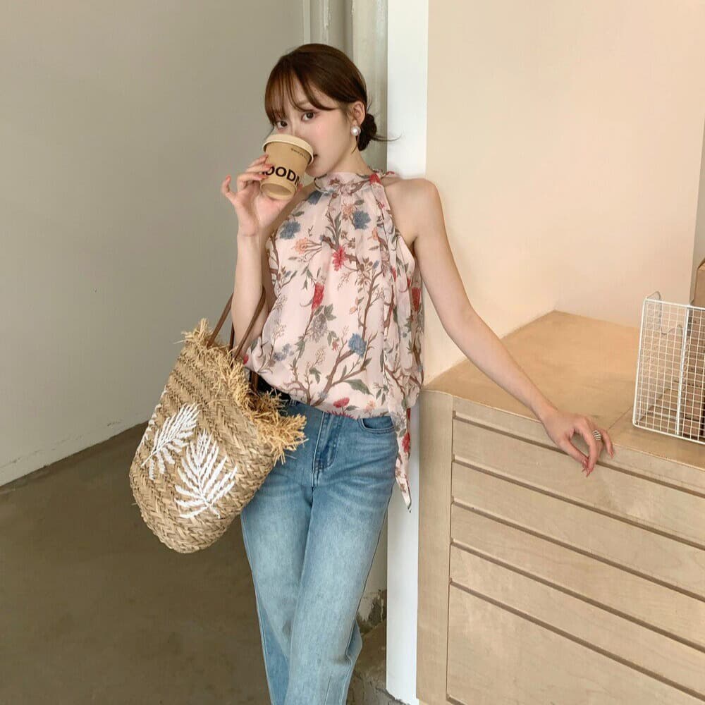 프랑스식 달콤함 외출용 민소매 꽃무늬 여성 셔츠 2026 여름 디자인 센스 작은 대중 행침 목 슬립 오프숄더 맨위 이미지 4