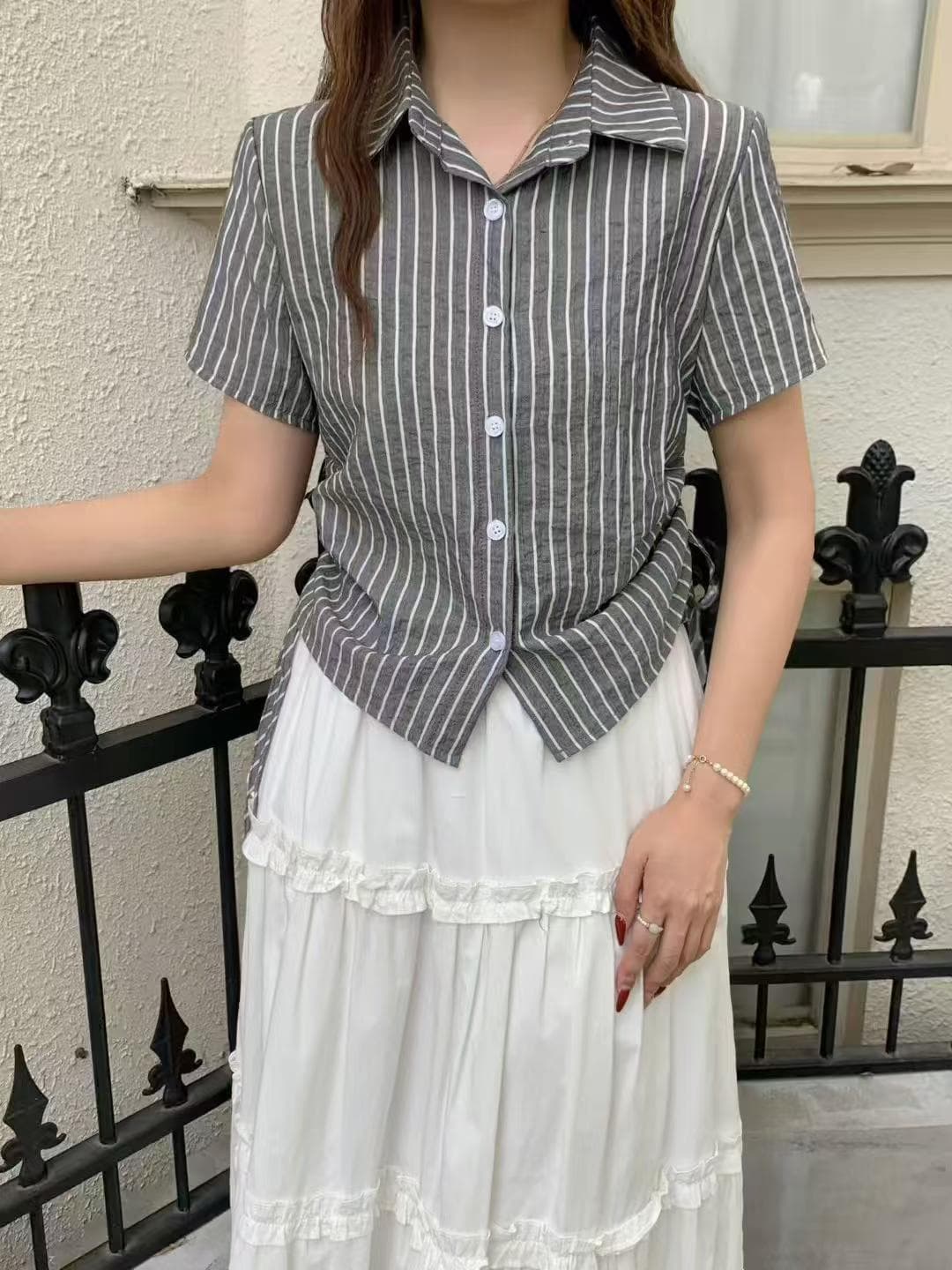 달콤한 스타일 프랑스식 파란색 POLO 칼라 스트라이프 반팔 여성 셔츠 여름 작은 대중 디자인 센스 펌프 로프 품격 맨위 이미지 2