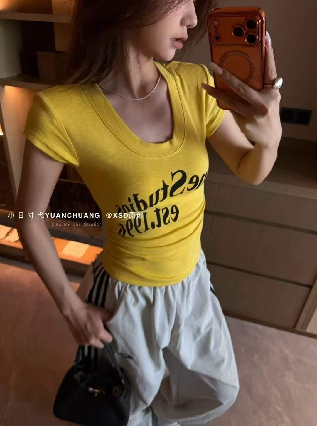아메리칸 레트로 알파벳 프린트 몸매 가꾸기 반팔 티셔츠 여성 26 여름 허리 수축 u 칼라 핫걸 슬림해 보이는 쇼트 스타일 맨위 상세 이미지 22