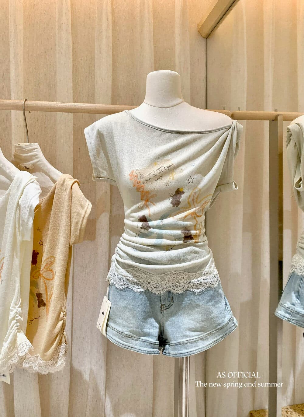 작은 대중 한 부서 프린트 비스듬한 어깨 반팔 티셔츠 여성 여름 디자인 센스 펌프 Pleat 허리 수축 슬림해 보이는 레이스 조각 맨위 상세 이미지 9