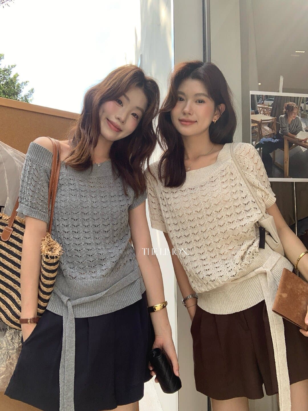 홀로우 아웃 오프숄더 반팔 니트 스웨터 여성 2026 새로운 여름 디자인 센스 한국 스타일 루즈핏 허리 수축 품격 비스듬한 어깨 의류