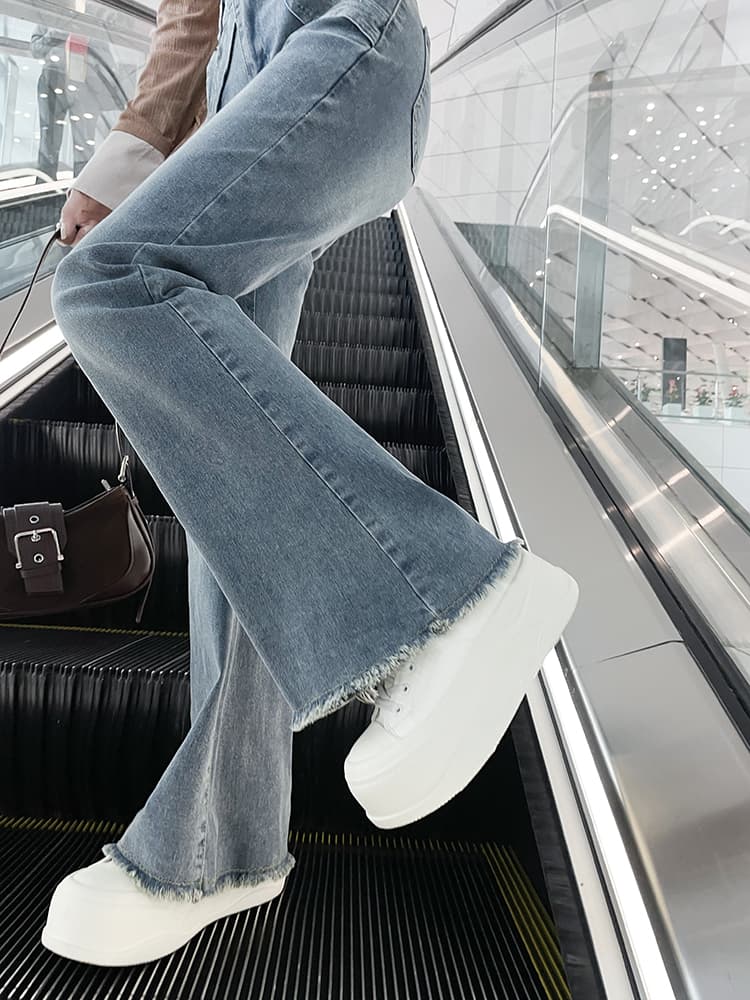 실사 봄 가을 마이크로 나팔 넓은 다리 패션 슬림해 보이는 청바지 여성 빅 사이즈 지방 mm 로우 웨이스트 도루 센스 바닥 청소 바지 상세 이미지 14