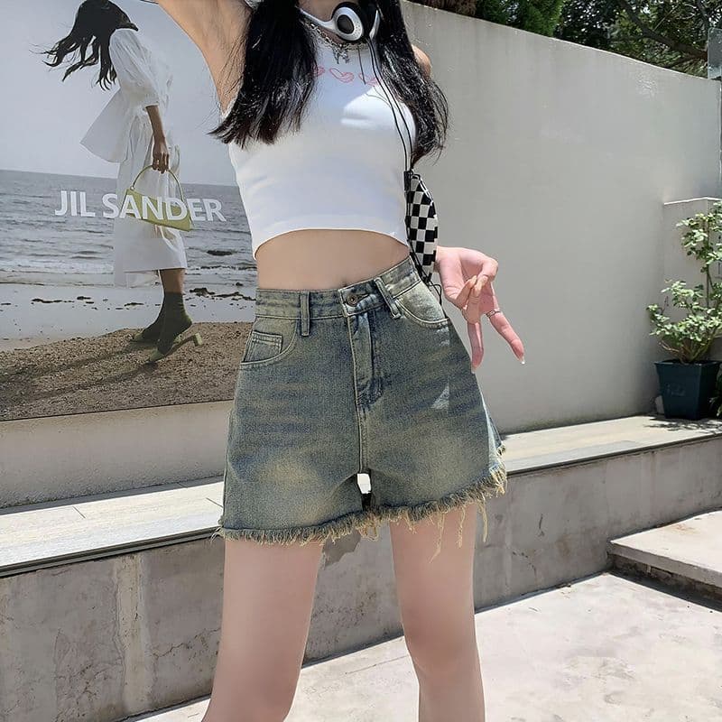 빅 사이즈 데님 반바지 여성 여름 몸매 가꾸기 거친 가장자리 레트로 캐주얼 하이웨이스트 도루 센스 루즈핏 슬림해 보이는 넓은 발 핫 바지 이미지 2