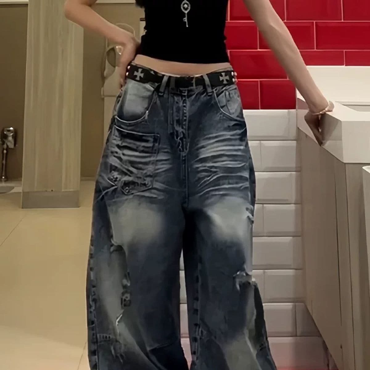 아메리칸 핫걸 개성 디자인 센스 찢어진 부분 청바지 아이들 여름 새로운 높음 거리 마 오래된 트렌드 바닥 청소 긴 바지 이미지 5