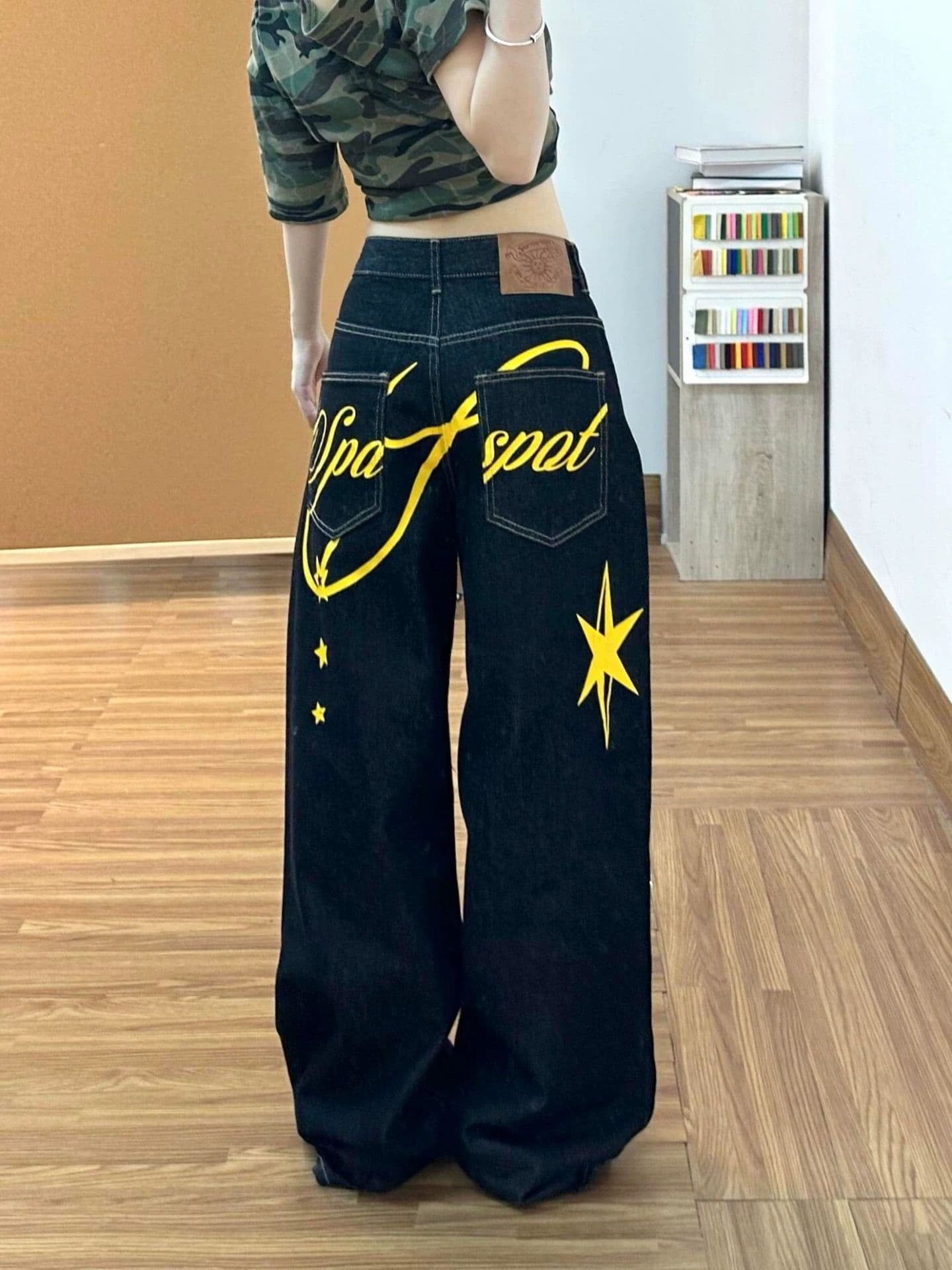 별 알파벳 프린트 청바지 남자 서해안 아메리칸 바지 높음 거리 vibe 루즈핏 슬림해 보이는 스트레이트 모통이 칼 바지