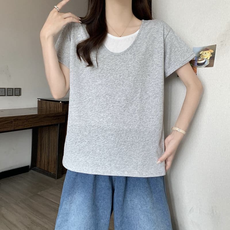 실사 2026 여름 50 면 눈꽃 면 느슨함 배색 페이크 레이어드 V넥 반팔 티셔츠 여성 상세 이미지 16