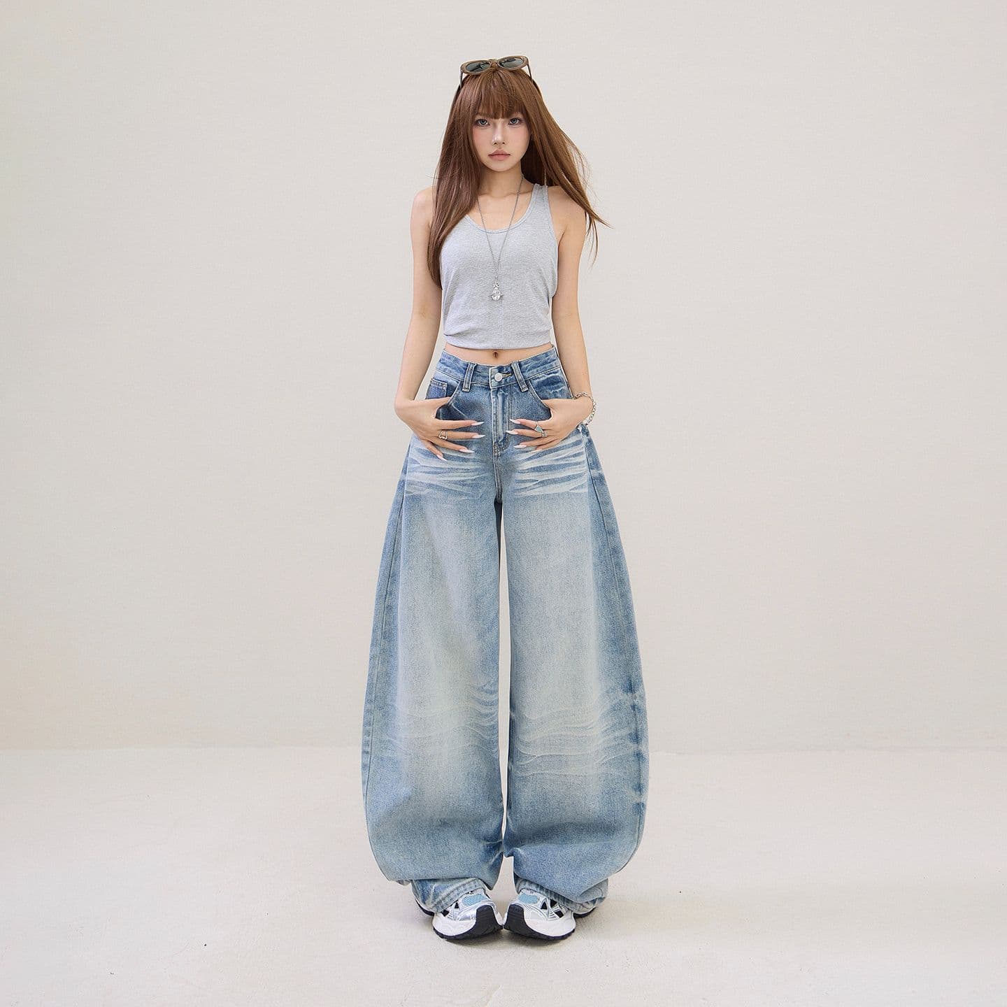 2 색 아메리칸 레트로 하이웨이스트 루즈핏 와이드 레그 팬츠 고양이 발톱 곡물 모통이 칼 바지 다용도 봄 여름 청바지 여성 새로운 이미지 2