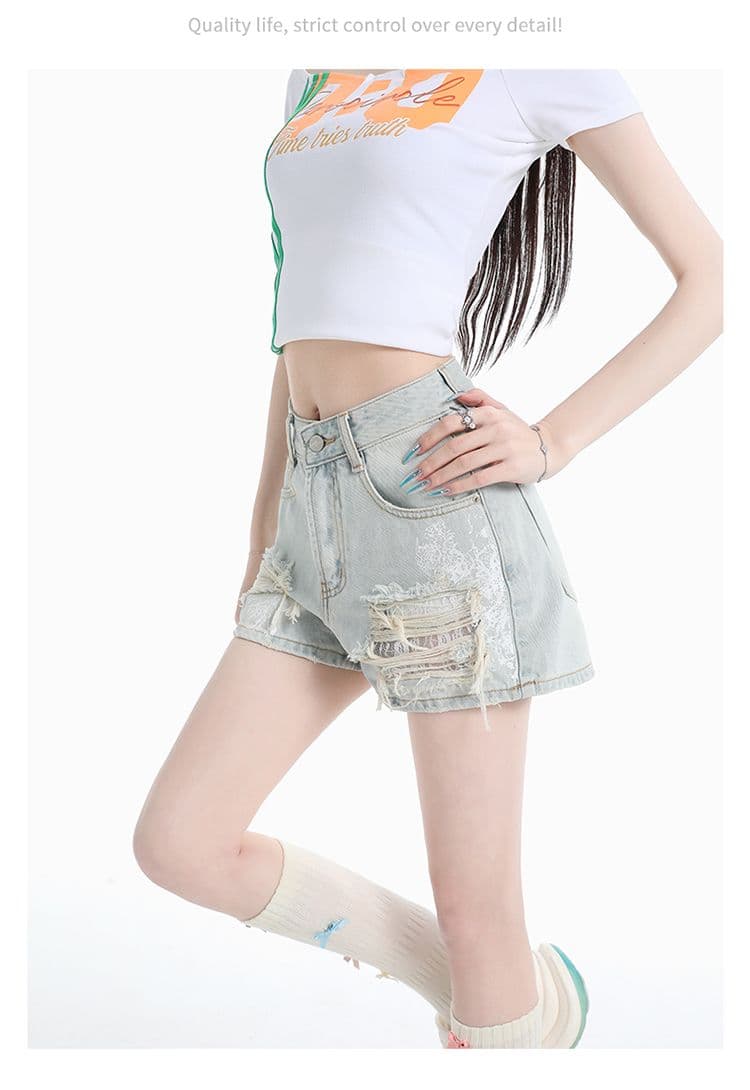 여름 새로운 하이웨이스트 찢어진 부분 레이스 데님 반바지 여성 여름 핫걸 슬림해 보이는 디자인 센스 상세 이미지 13